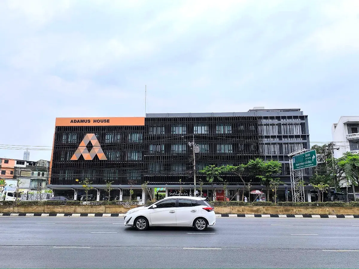 Modern, furnished apartments in the heart of Bangkok